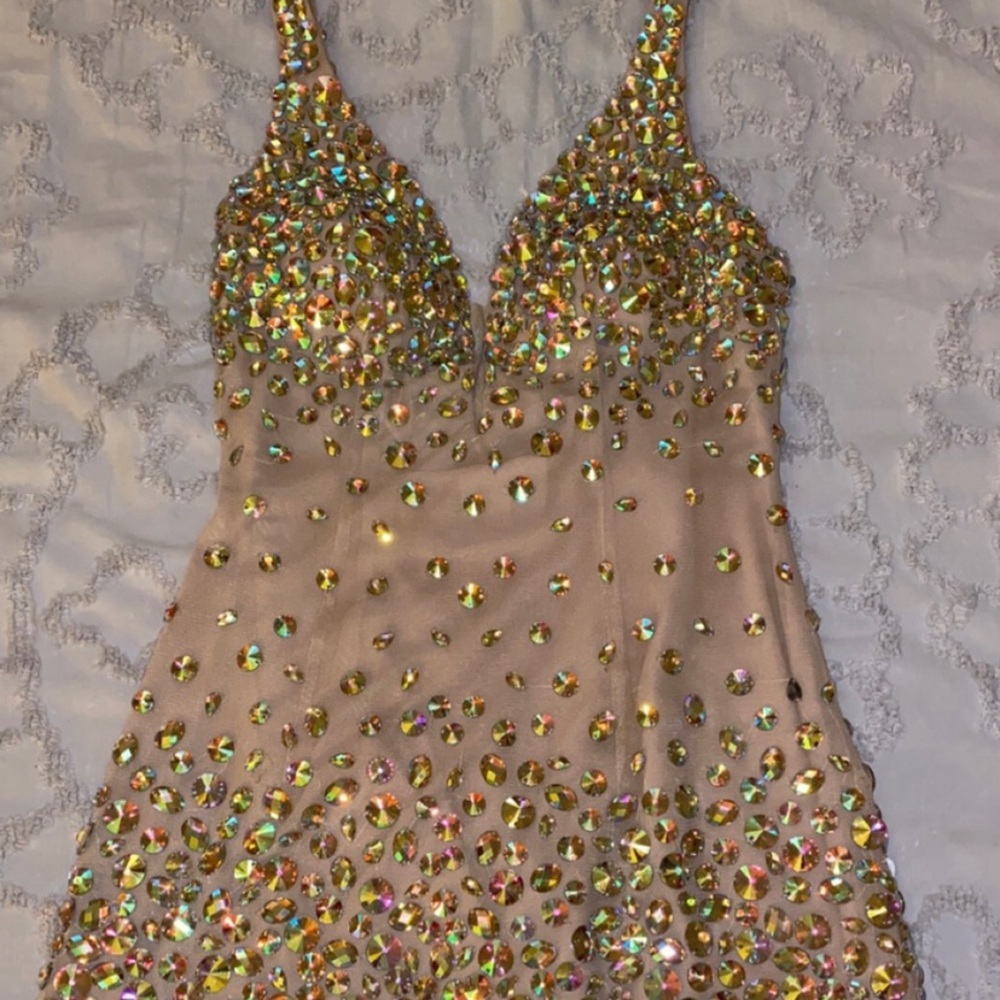 Beautiful heavy sheer dress ! Perfect for birthday!